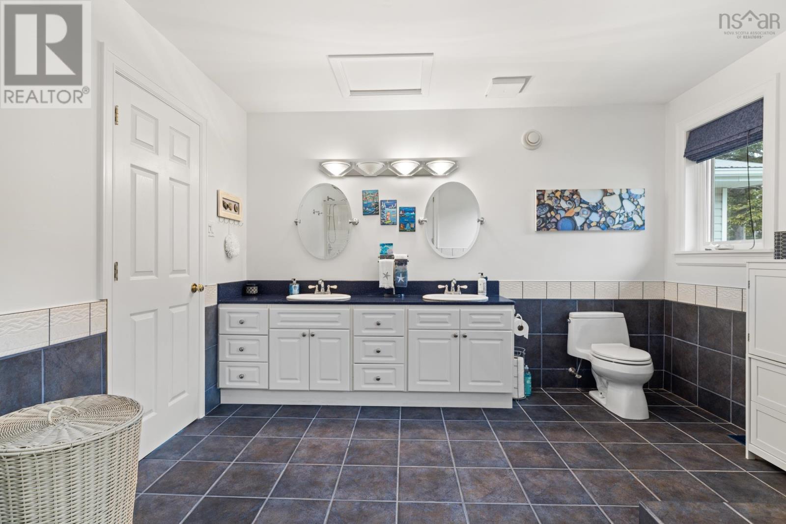 Property 41 of 49 of 9 Leeward Lane