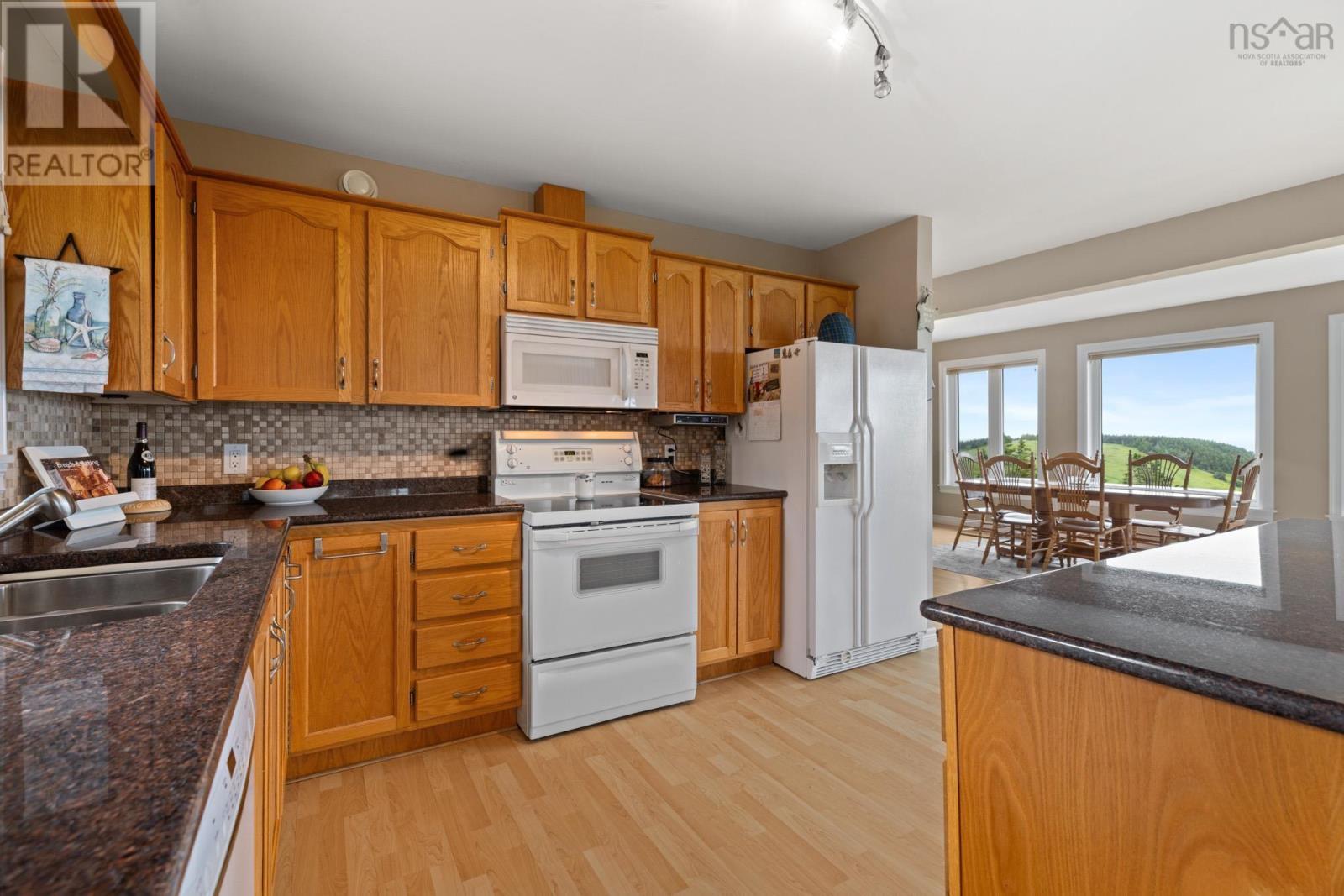 9 Leeward Lane - 23