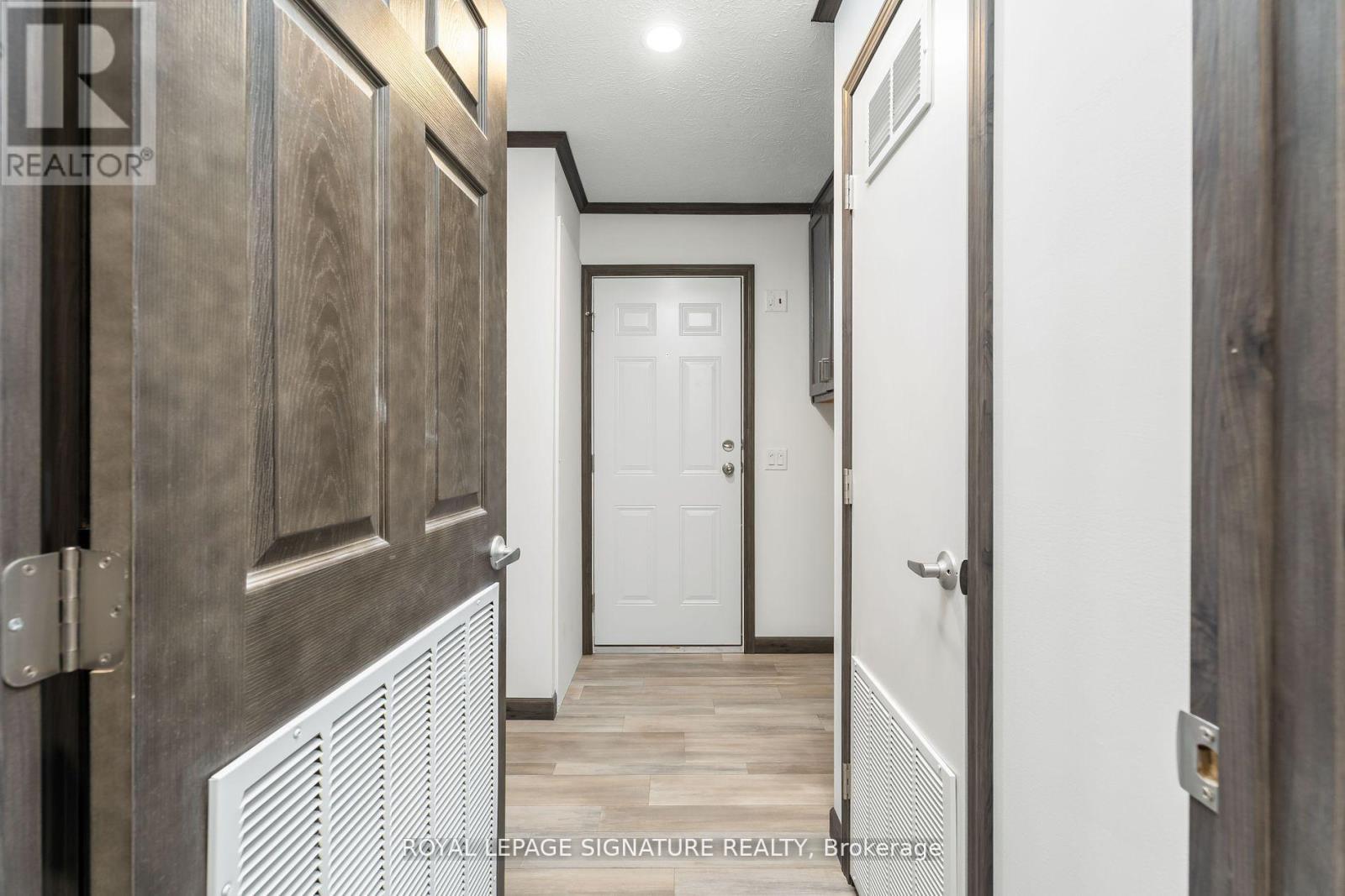 12 BRIARWOOD PLACE - 29