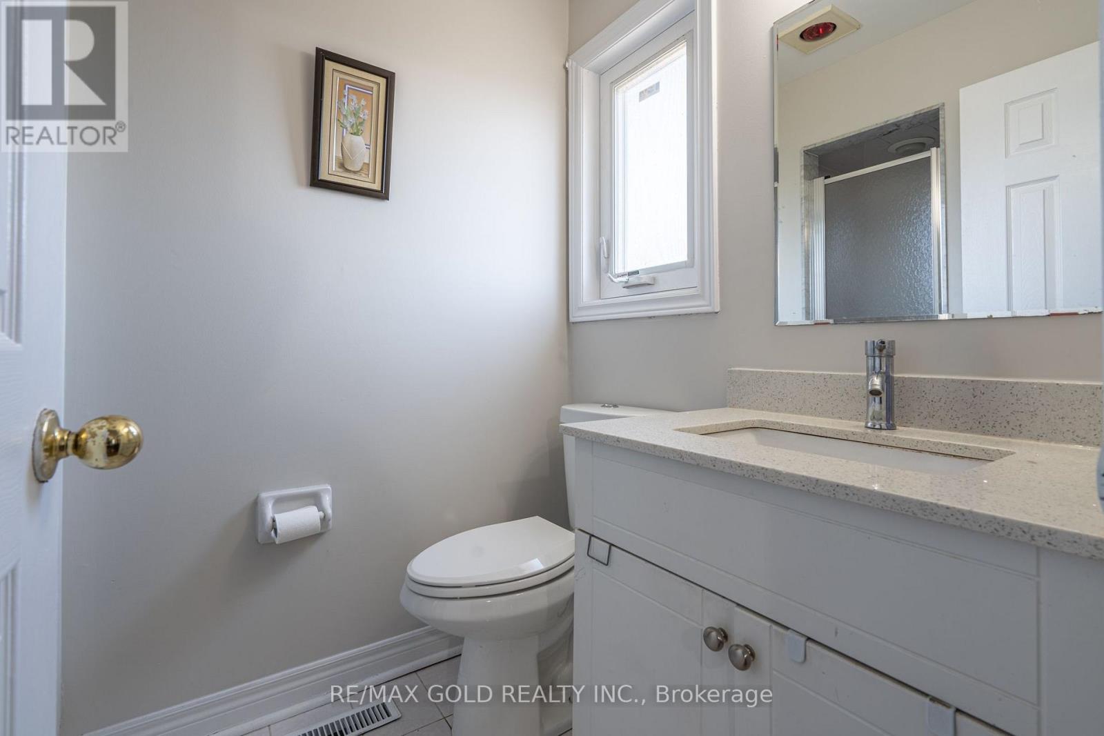 121 BIGHORN CRESCENT - 22