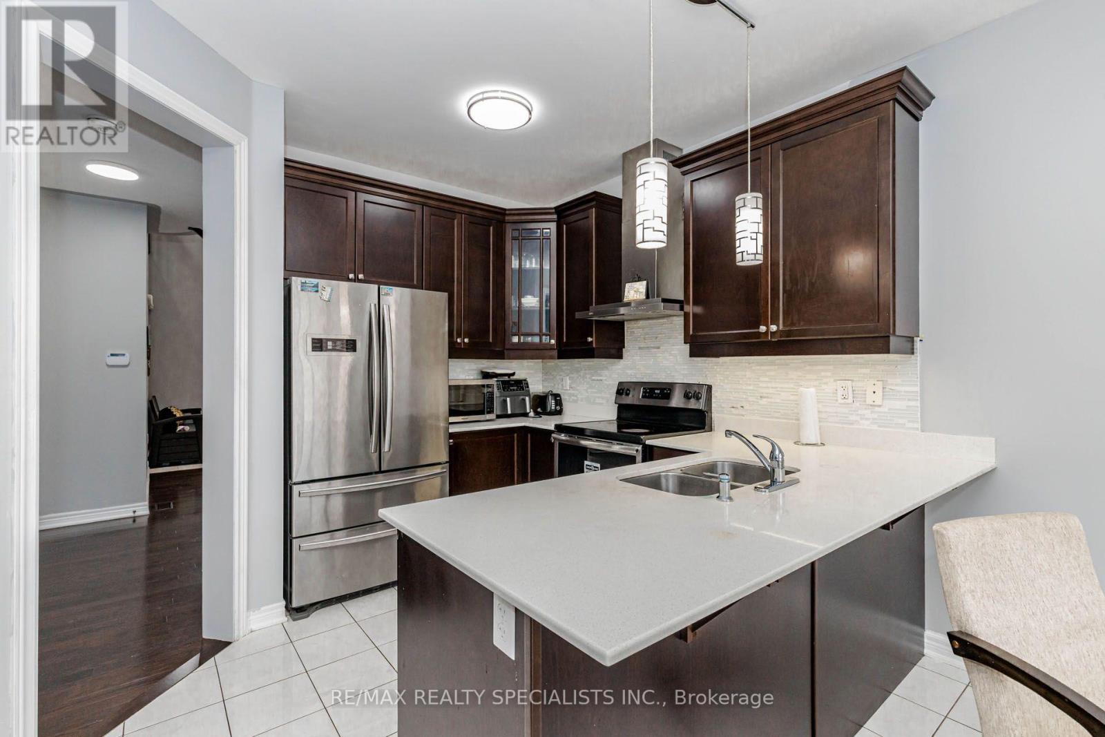 182 ALLEGRO DRIVE - 14