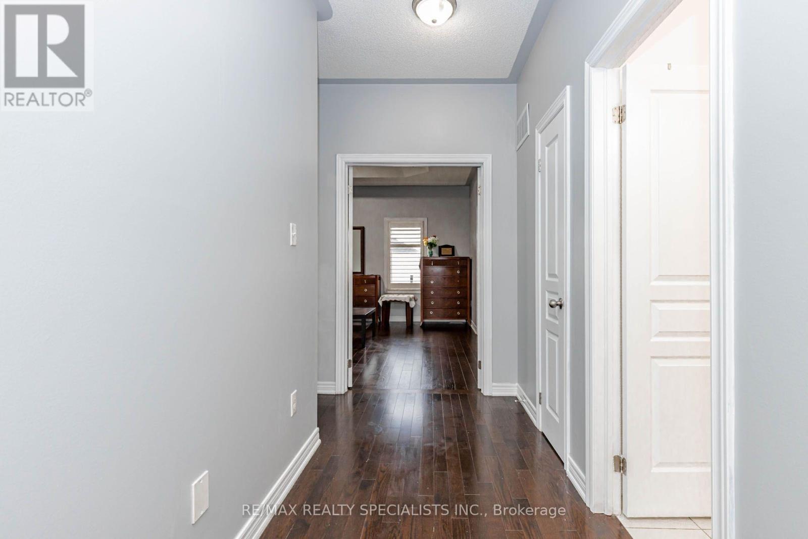 182 ALLEGRO DRIVE - 21