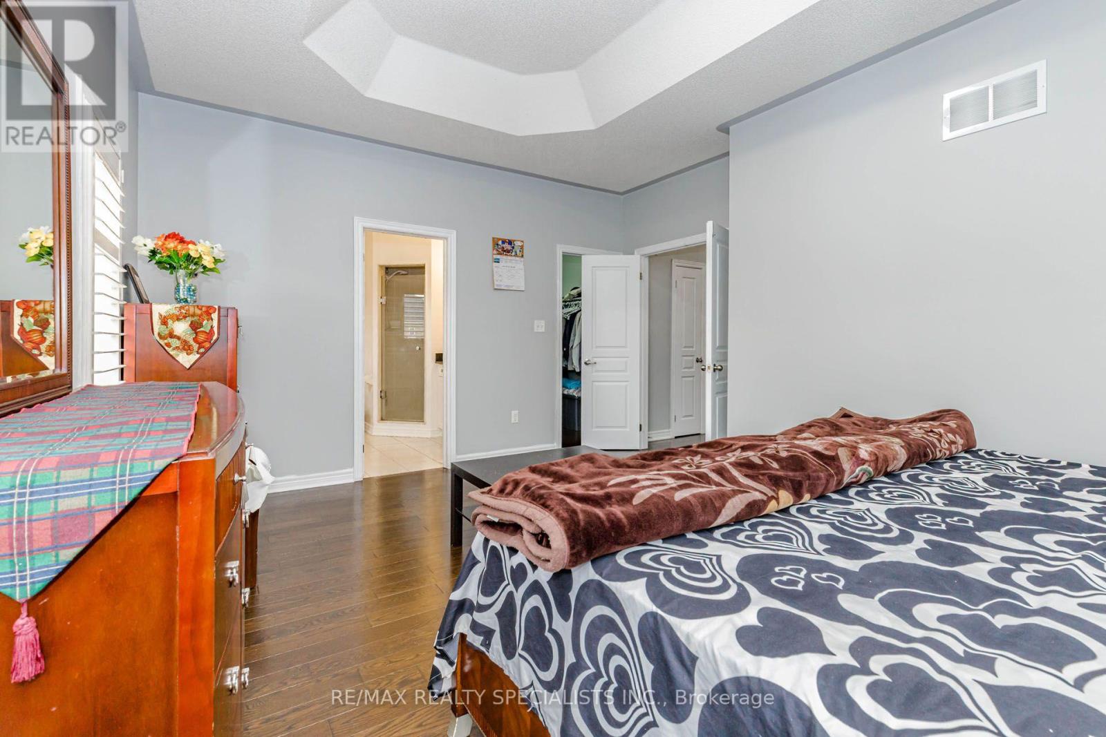 182 ALLEGRO DRIVE - 24
