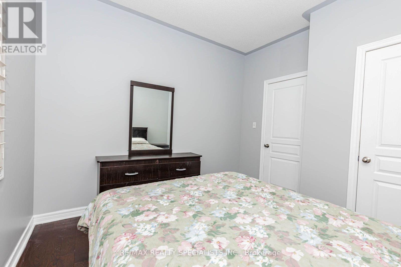 182 ALLEGRO DRIVE - 29