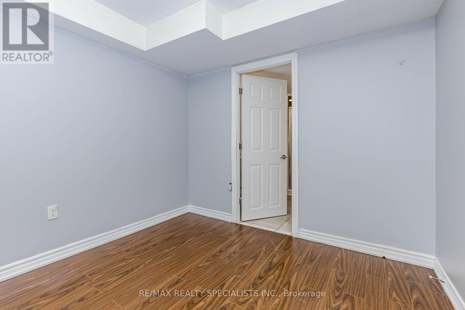 182 ALLEGRO DRIVE - 42