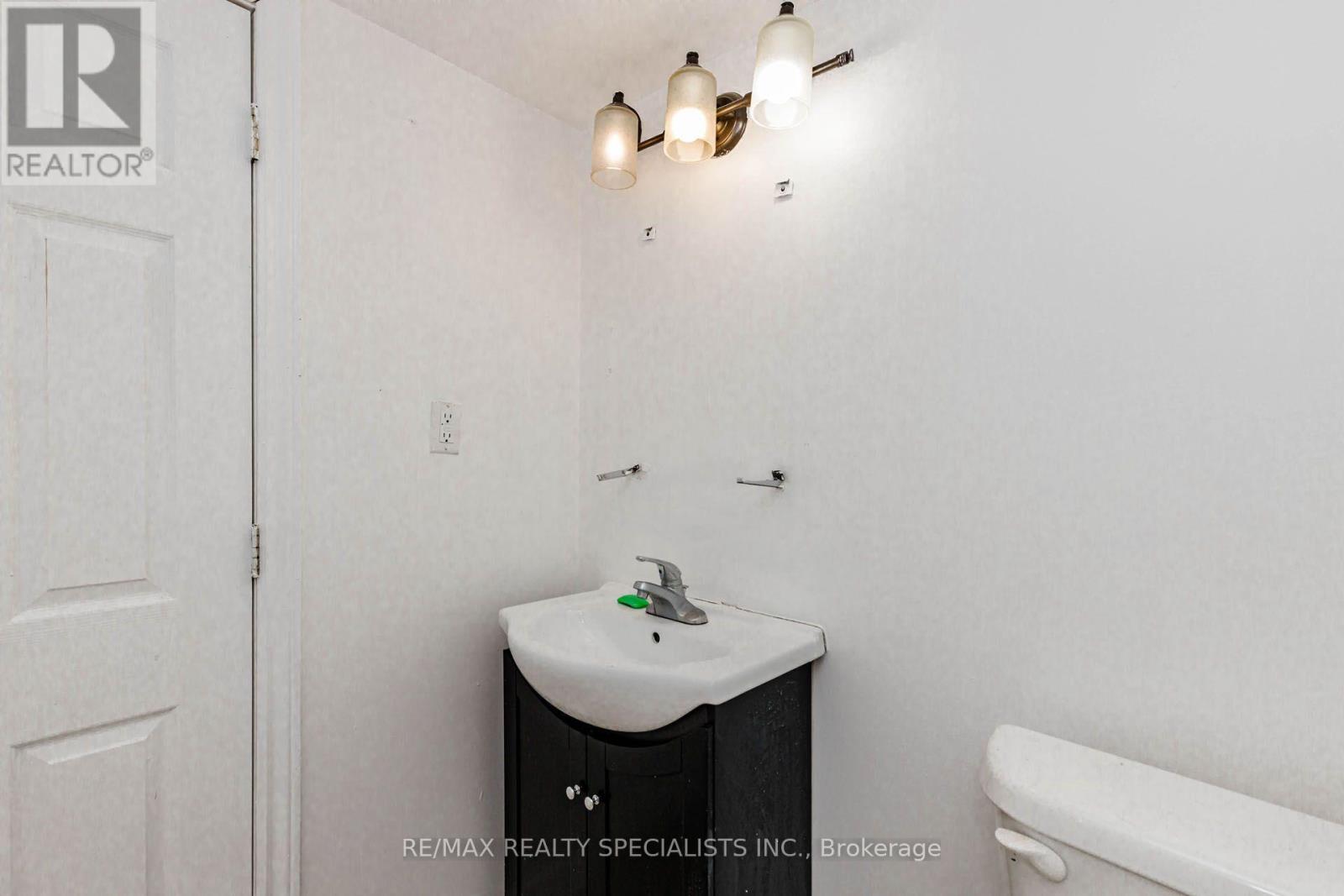 182 ALLEGRO DRIVE - 45