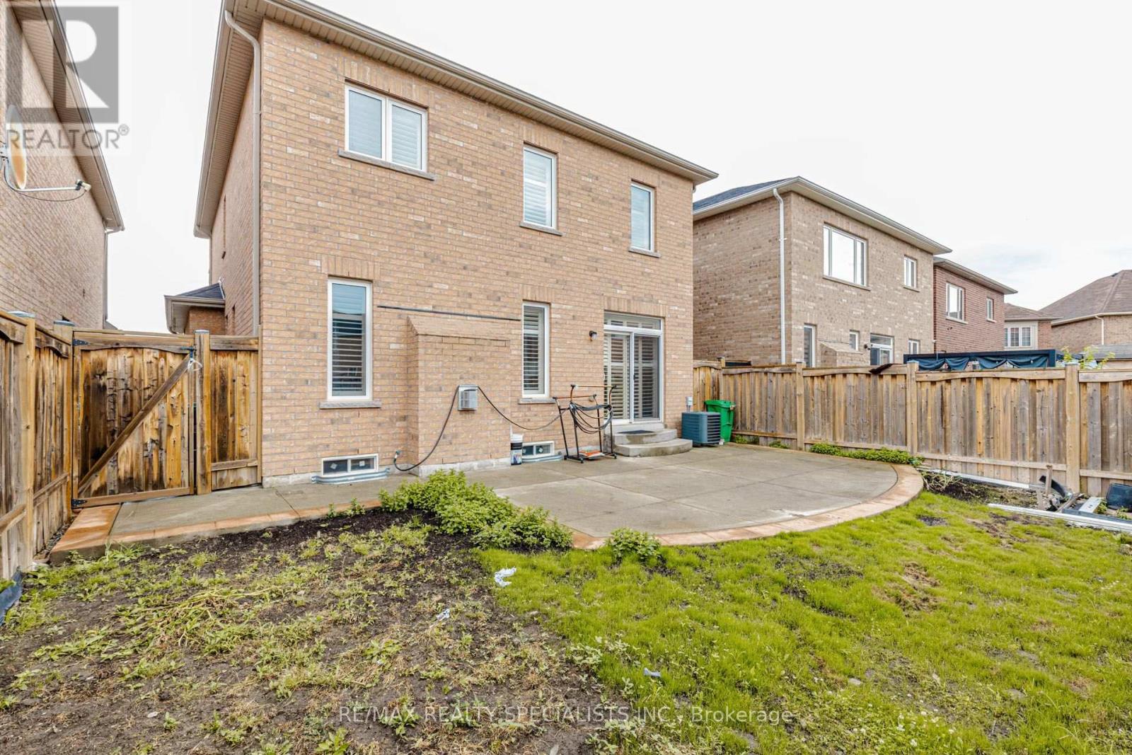 182 ALLEGRO DRIVE - 50