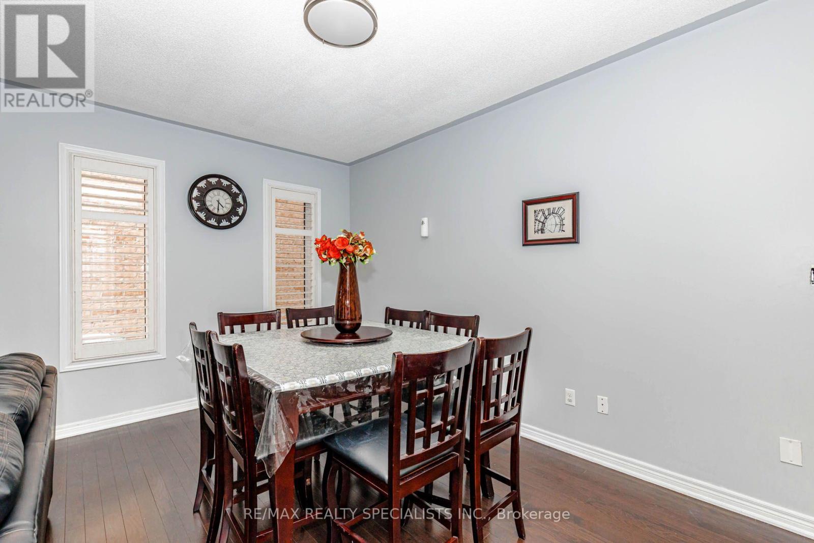 182 ALLEGRO DRIVE - 6