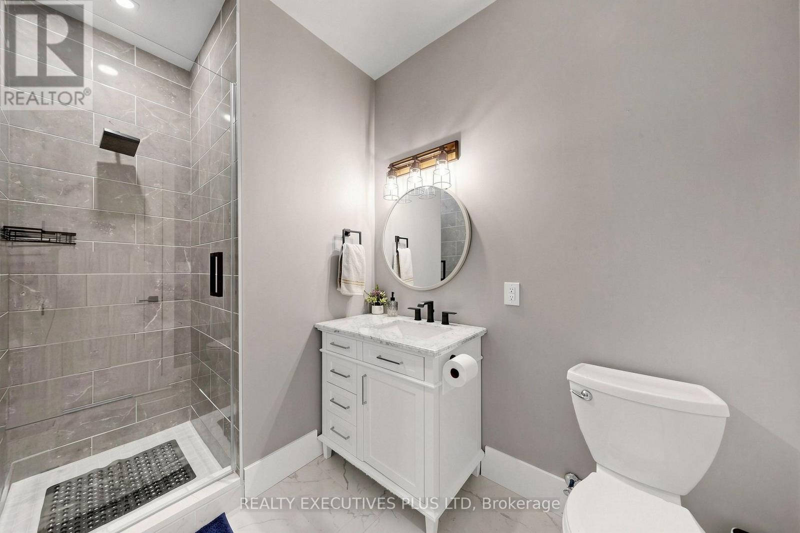 16 CAMBRAY ROAD - 29