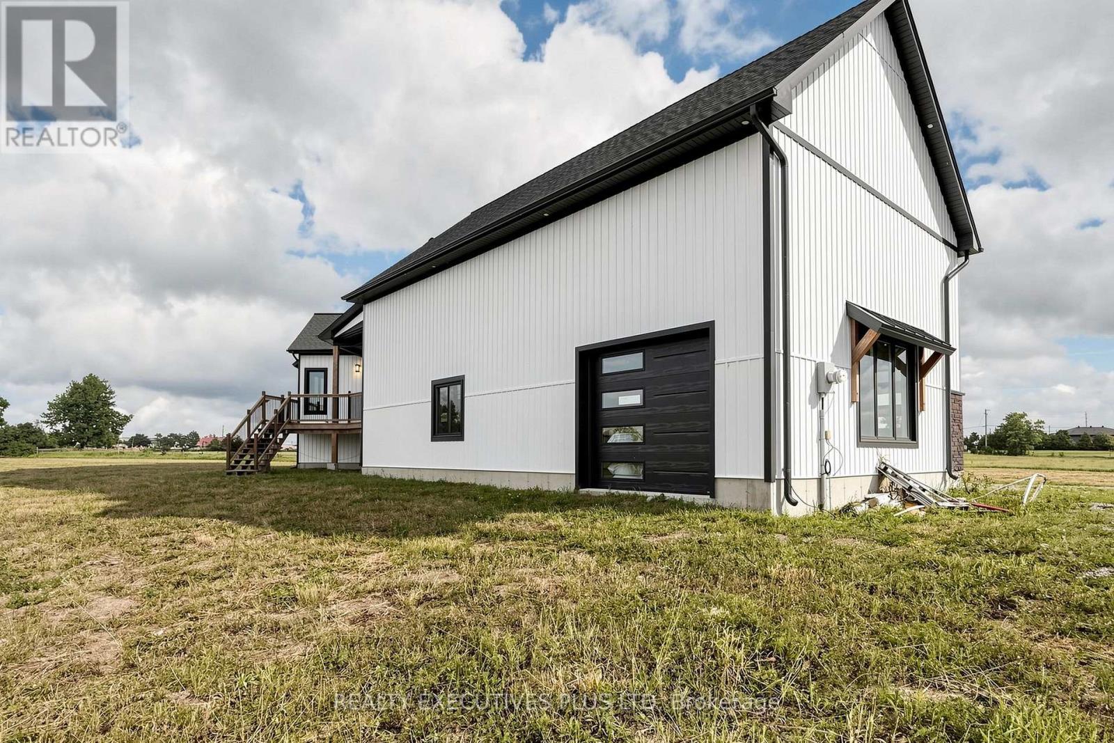 16 CAMBRAY ROAD - 42