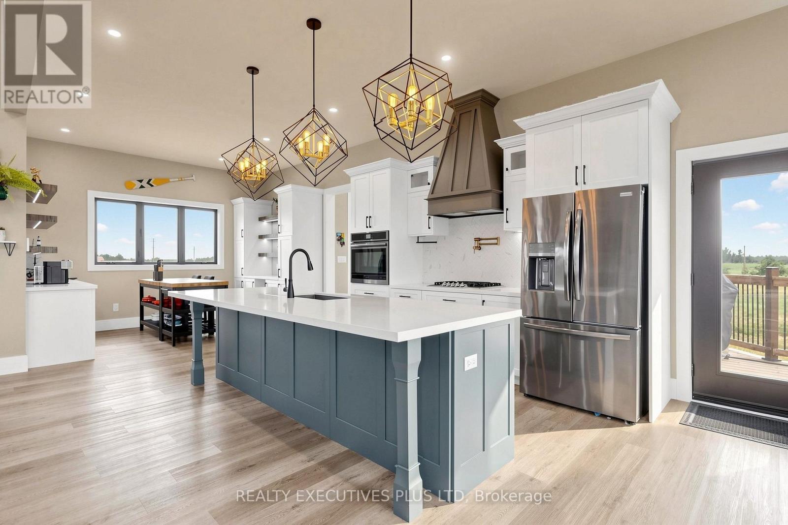 16 CAMBRAY ROAD - 6