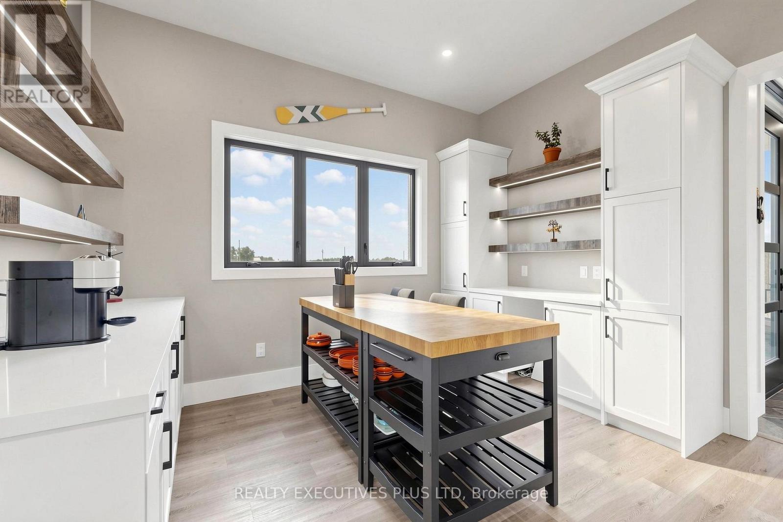 16 CAMBRAY ROAD - 9