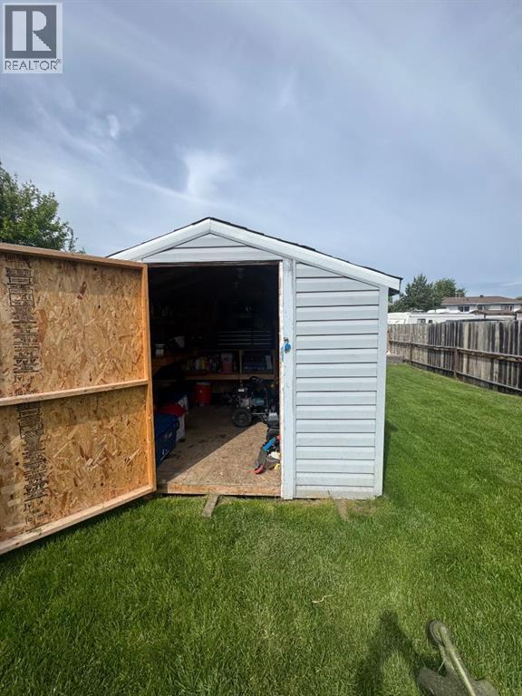 5712 55 Street - 24