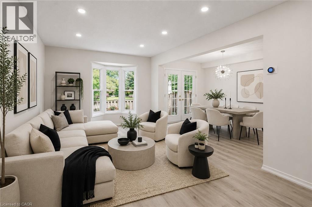 #51 2 ROYALWOOD Court - 16