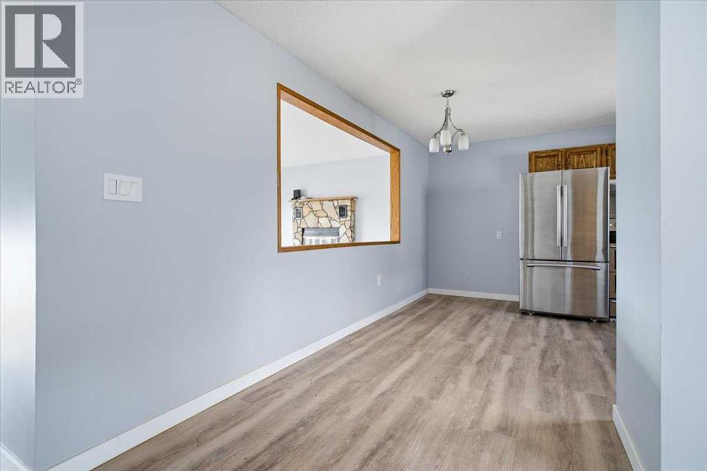 9703 95 Avenue - 5