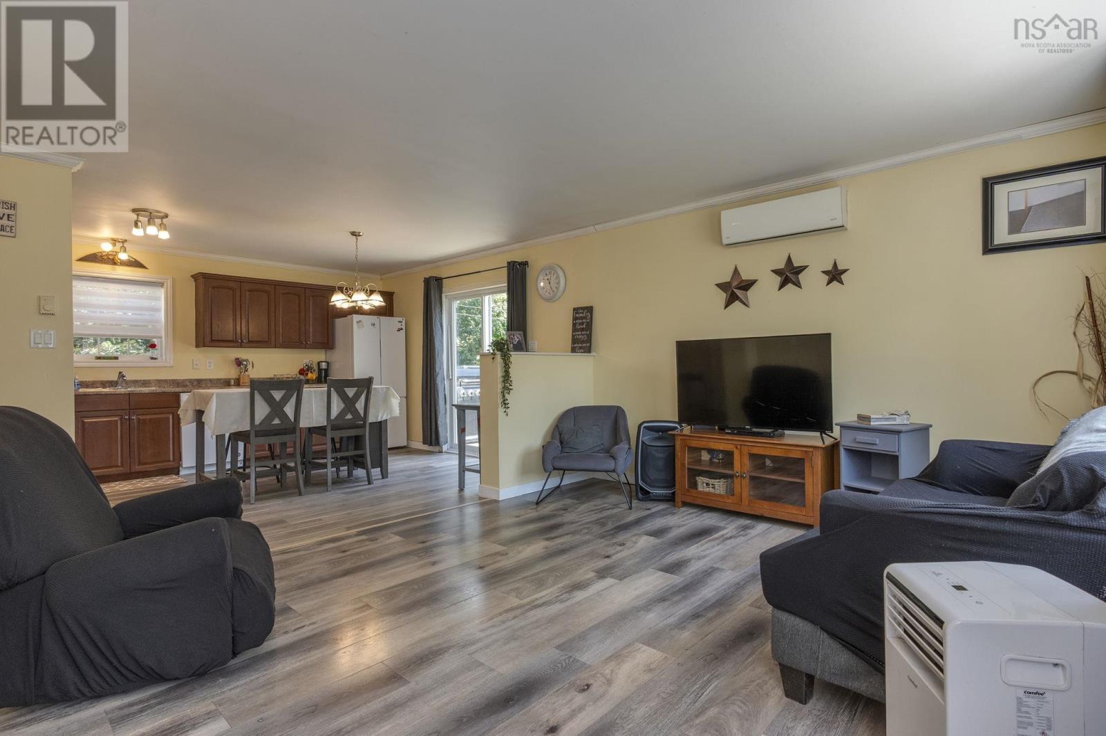 601 Hillcrest Avenue - 10