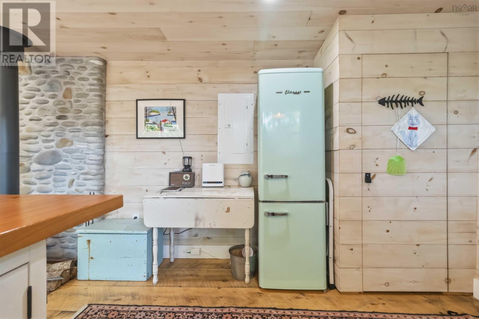 2279 Medway River Road - 32