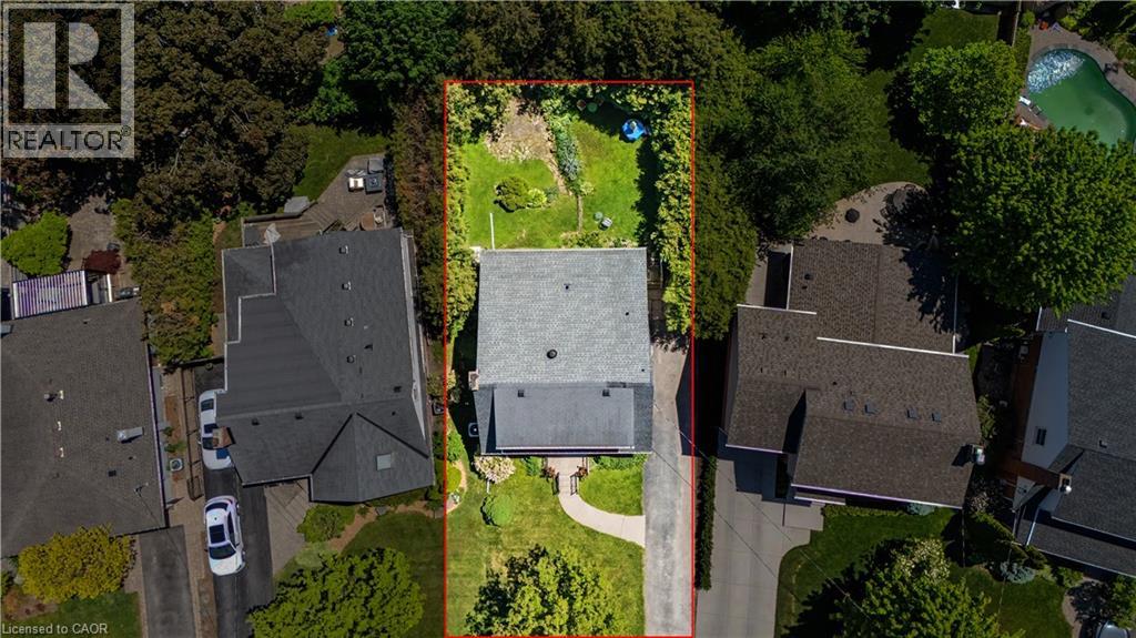 2068 WELLINGTON Avenue - 43