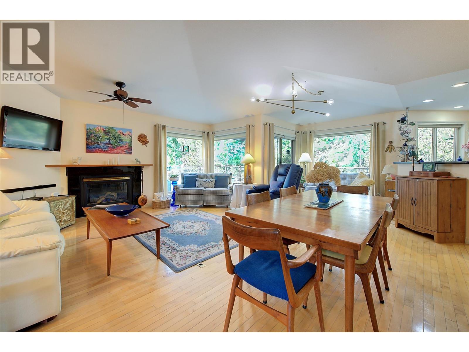 #126 4074 Gellatly Road - 16