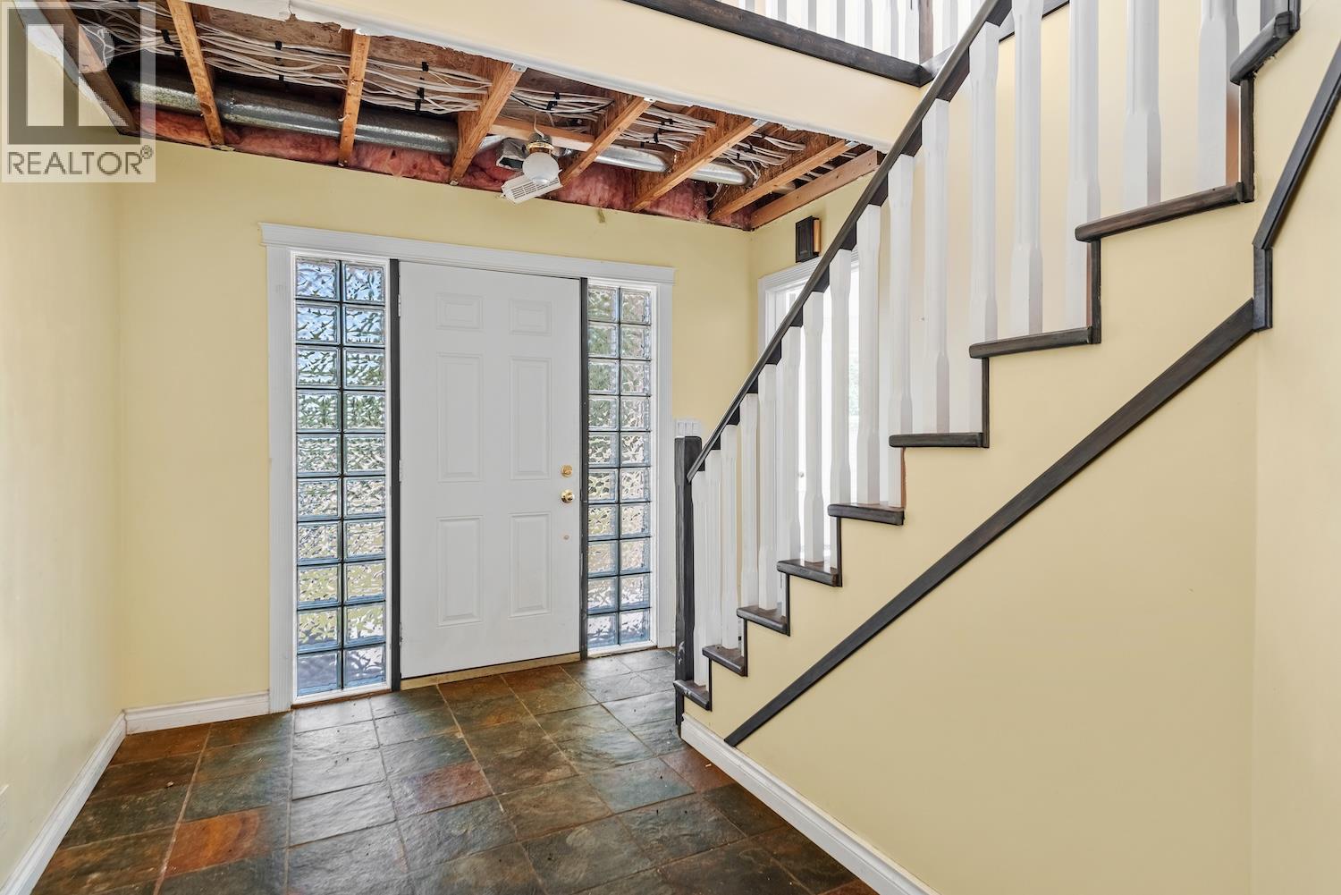 18 David Crescent - 17