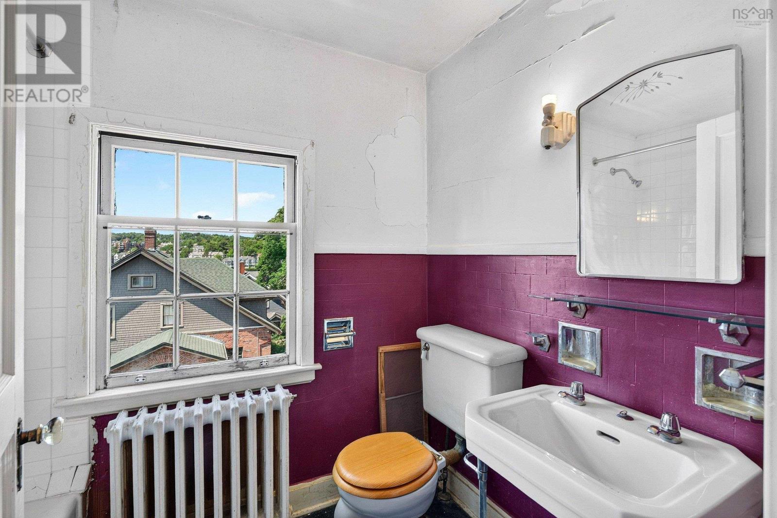 7020 Armview Avenue - 36