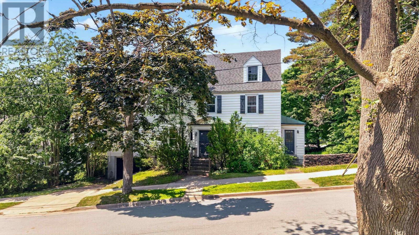 7020 Armview Avenue - 5