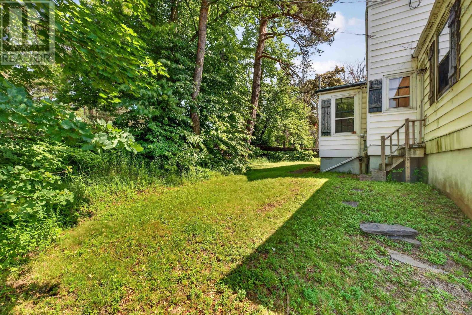 7020 Armview Avenue - 40