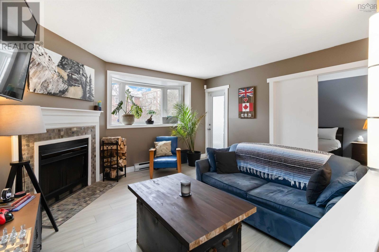 #104 12 Spinnaker Drive - 6