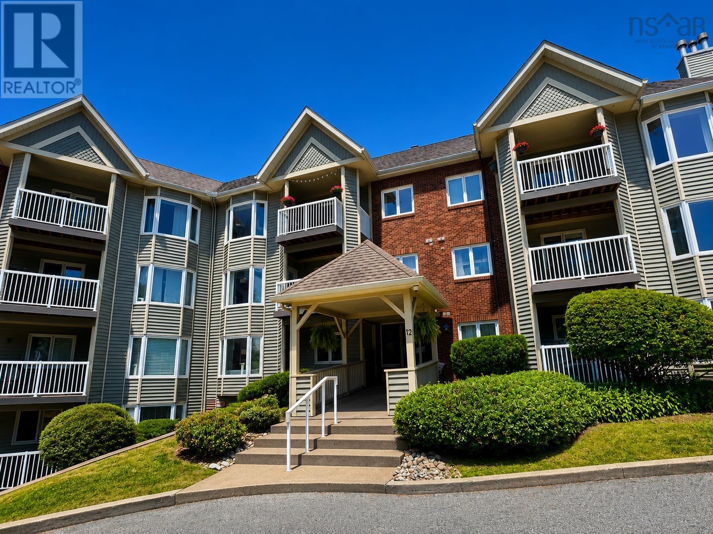 #104 12 Spinnaker Drive - 2
