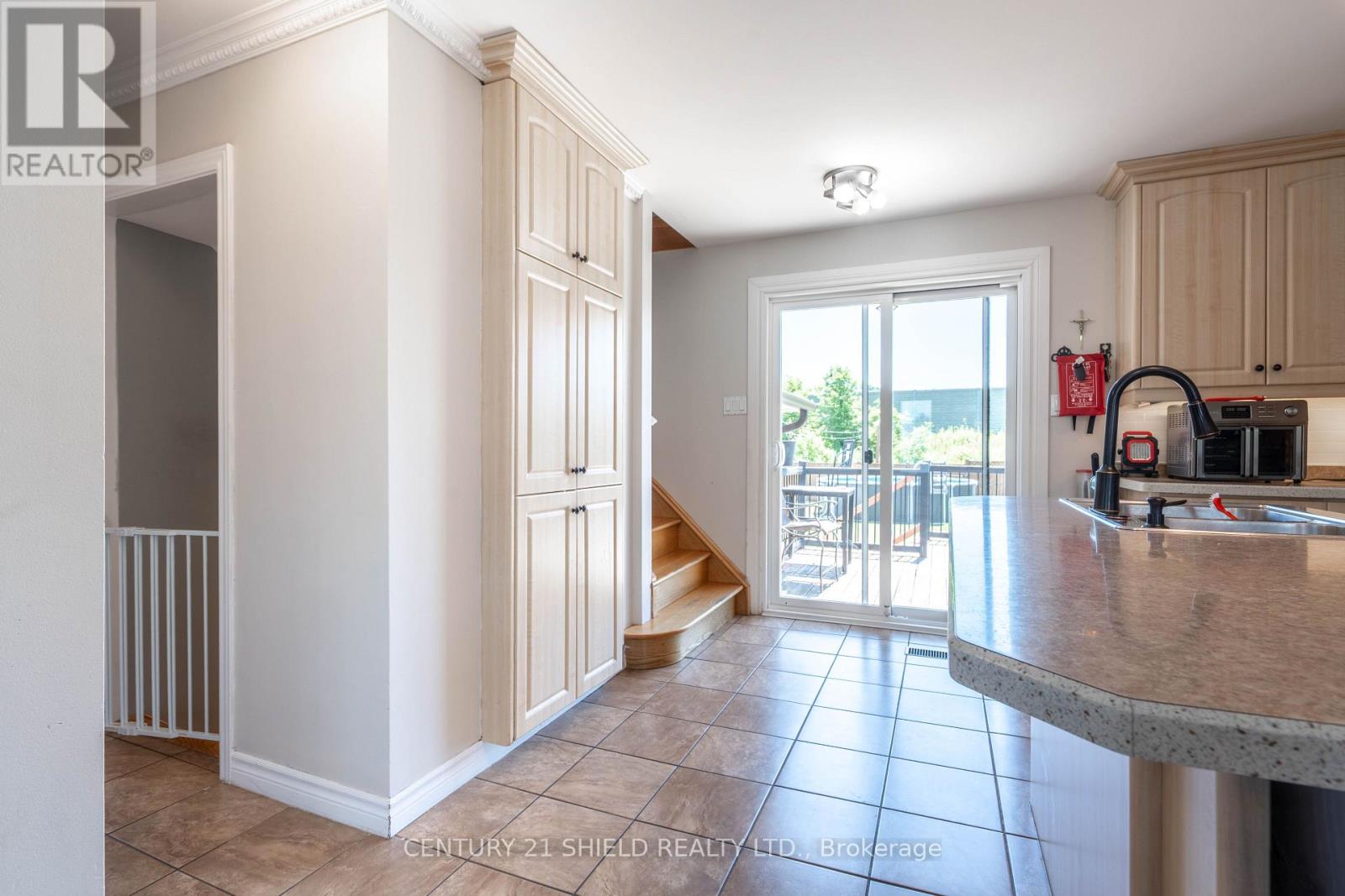 450 PATRICK STREET - 10