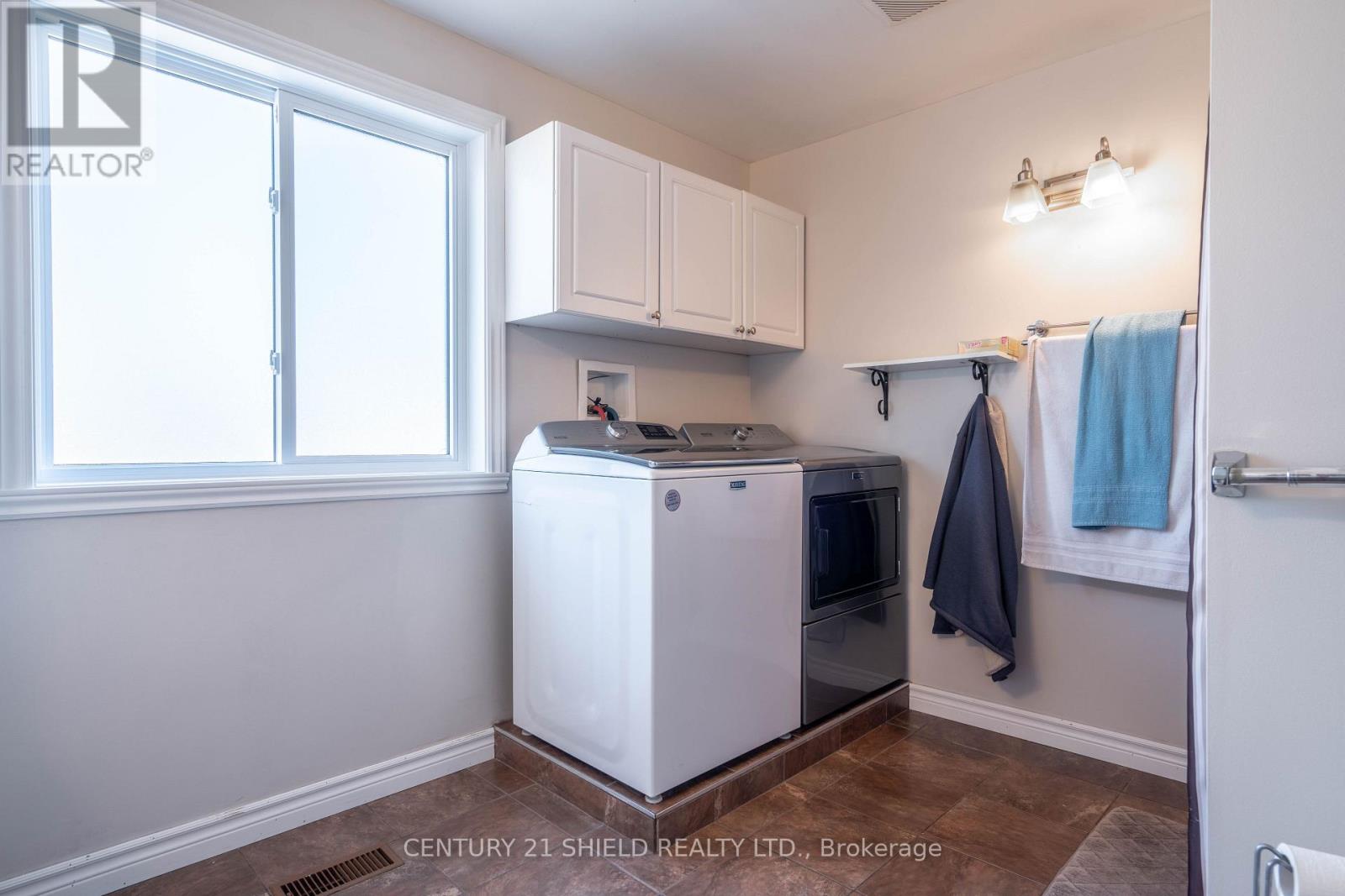 450 PATRICK STREET - 12
