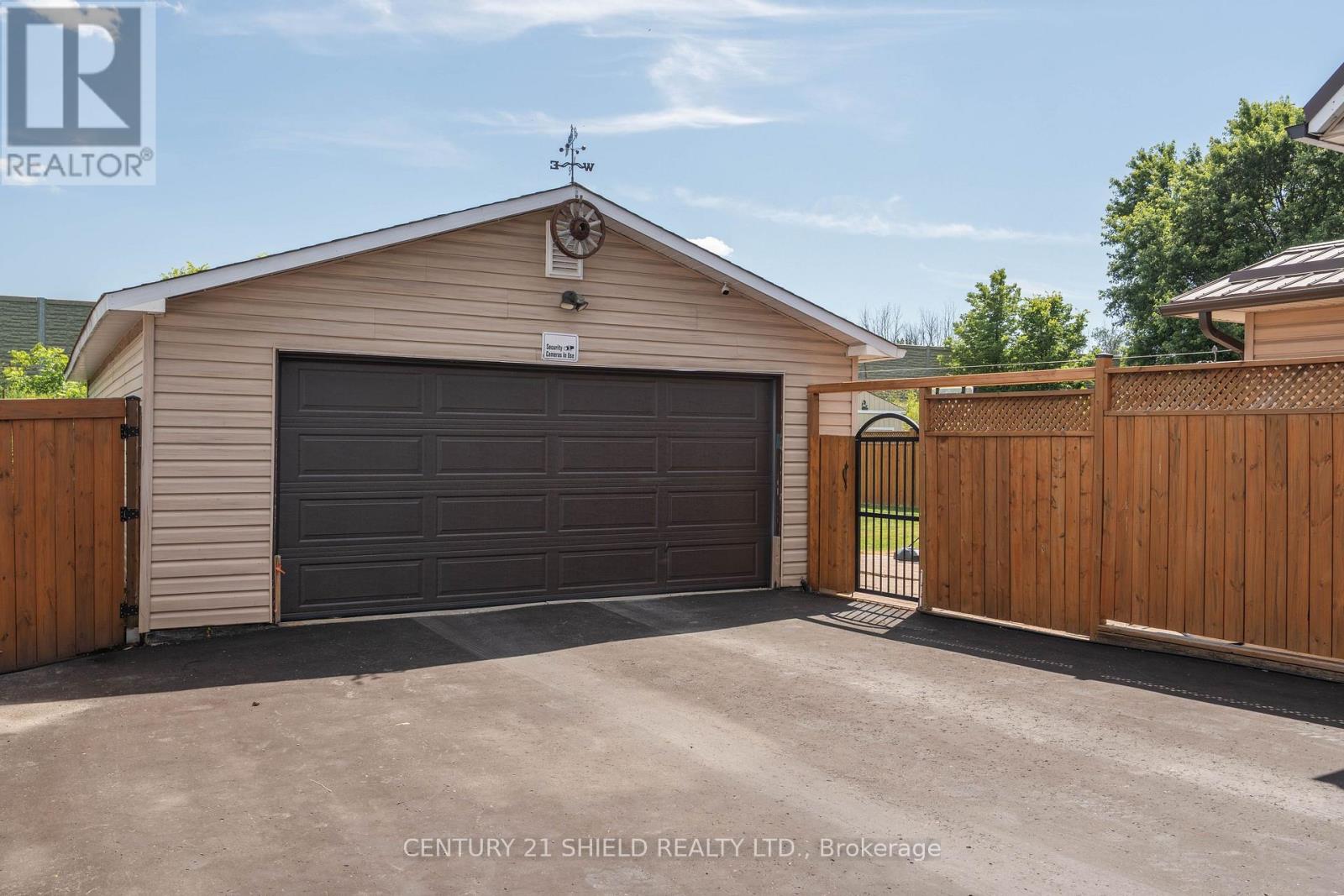 450 PATRICK STREET - 2