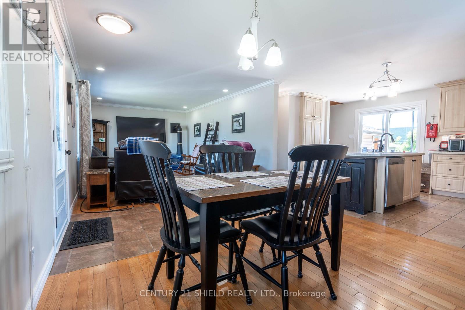 450 PATRICK STREET - 9