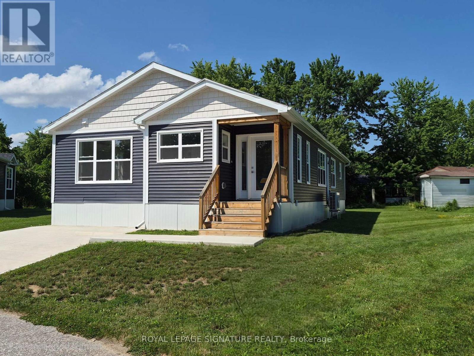 16 BRIARWOOD PLACE - 4