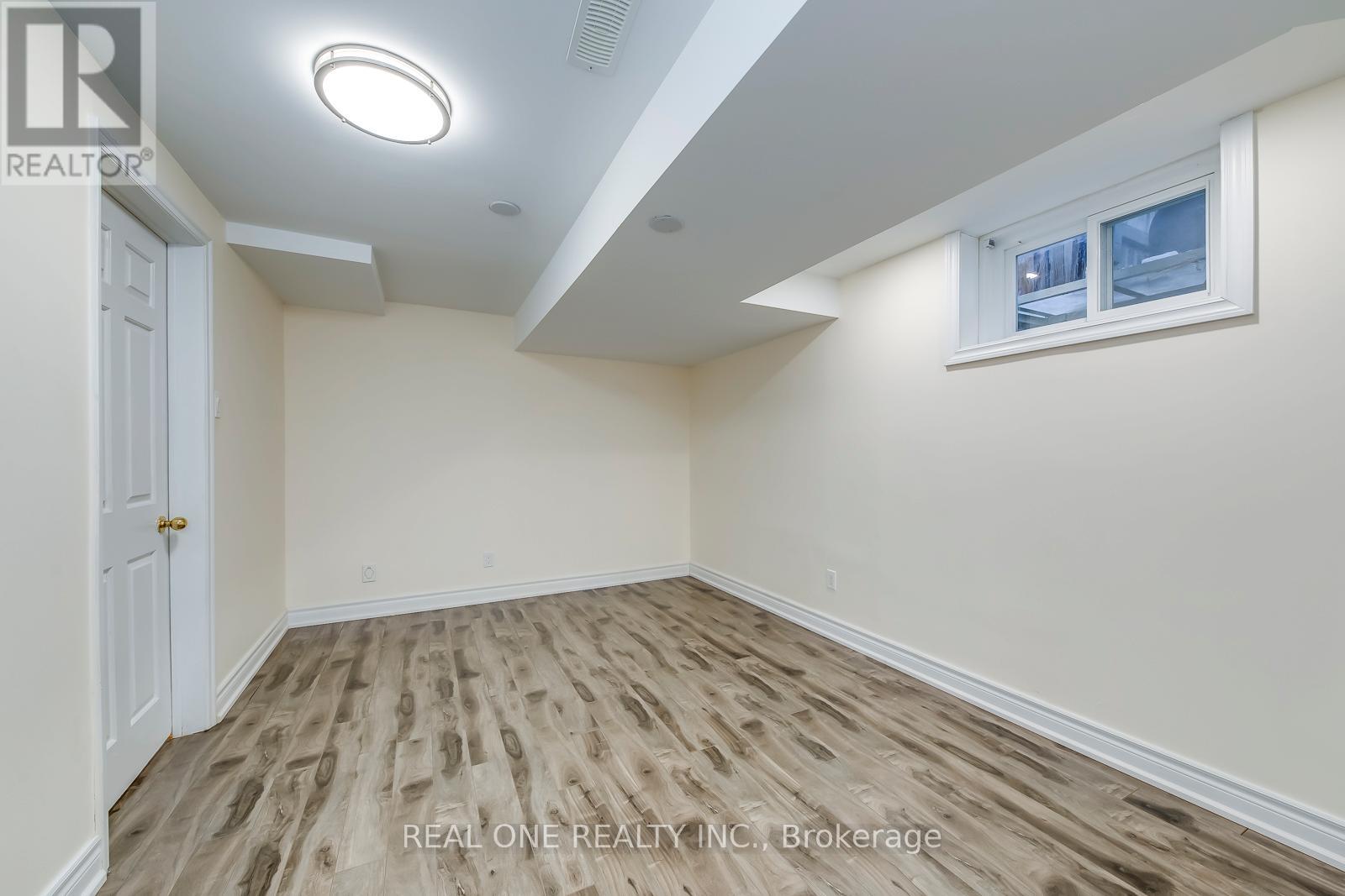 1585 CROMBIE ROAD - Image 37
