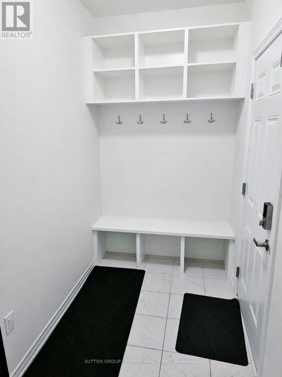 174 STEVENSON CRESCENT - 21