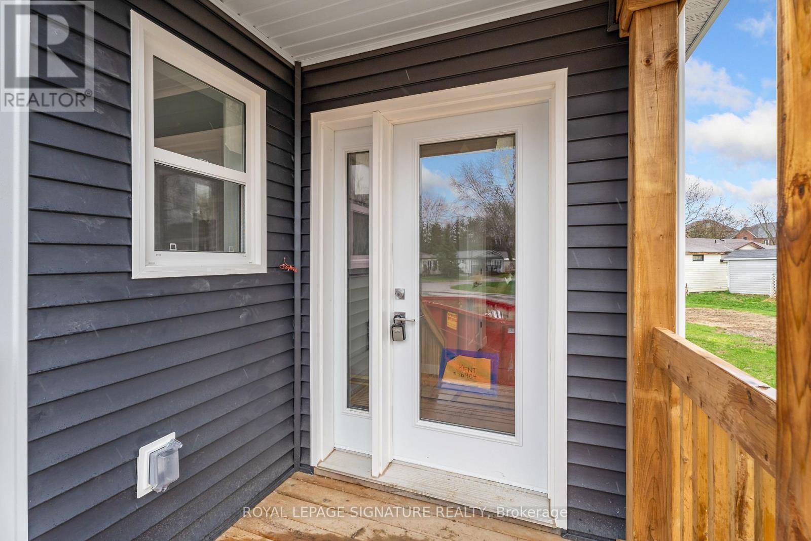 16 BRIARWOOD PLACE - 6