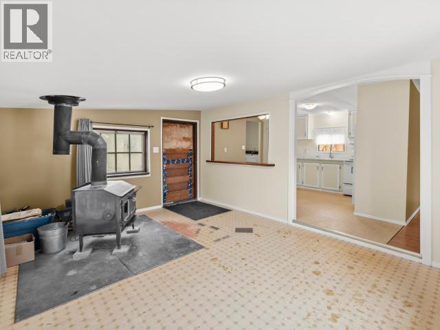 84-4 PROSPECTOR ROAD - 9