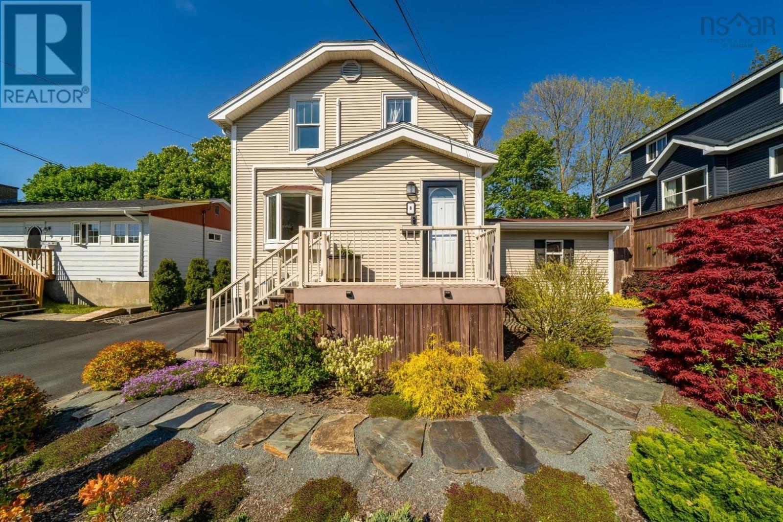 8 Eaton Avenue - 1
