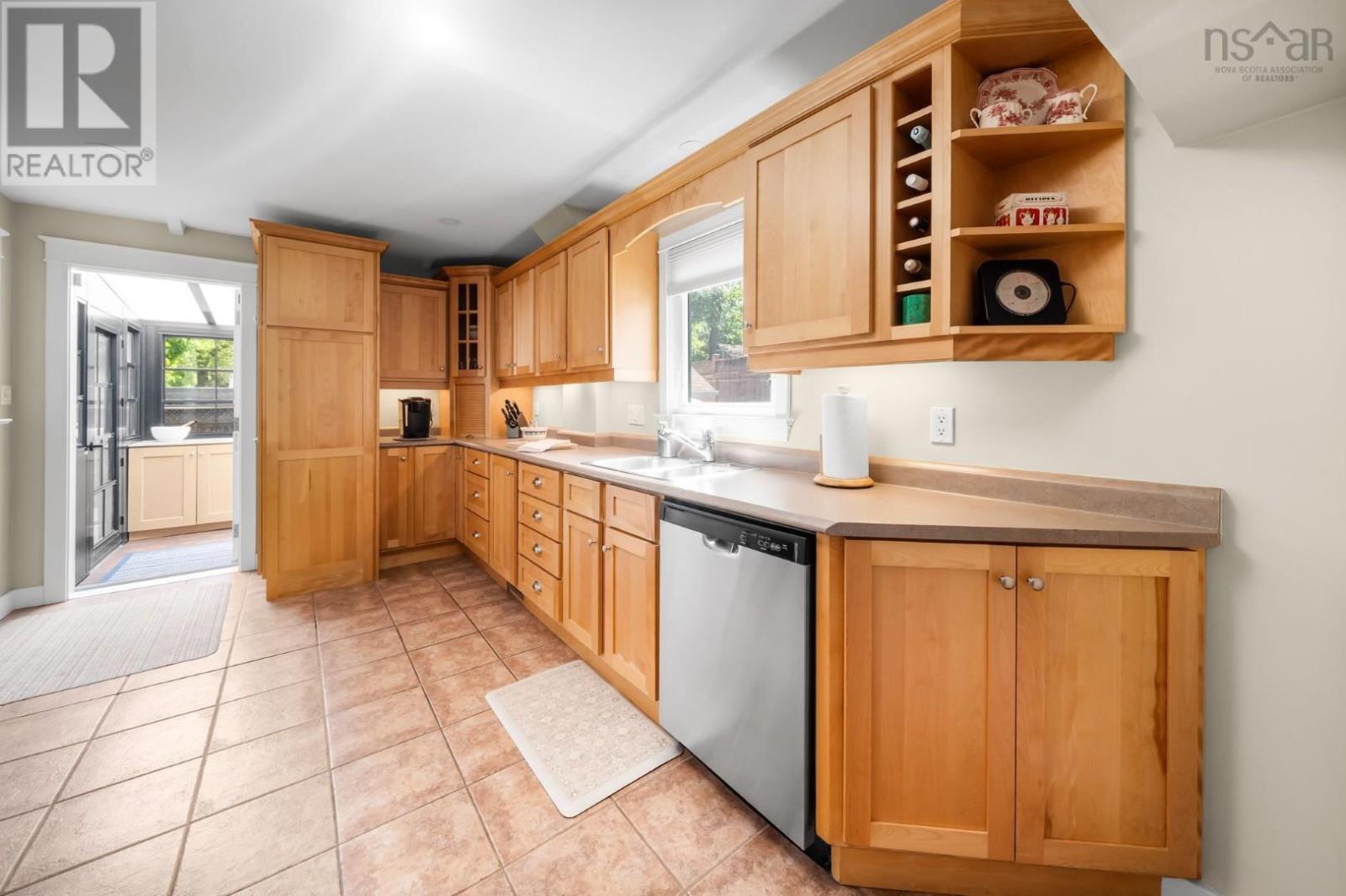 8 Eaton Avenue - 13