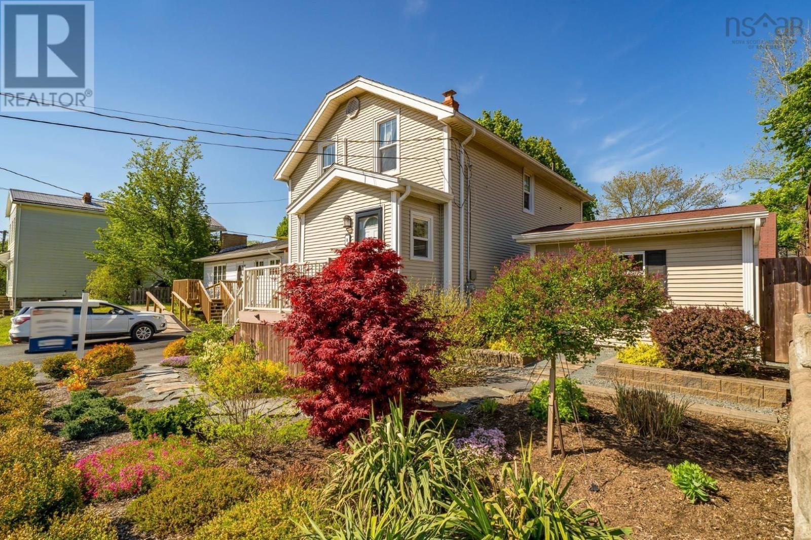 8 Eaton Avenue - 2
