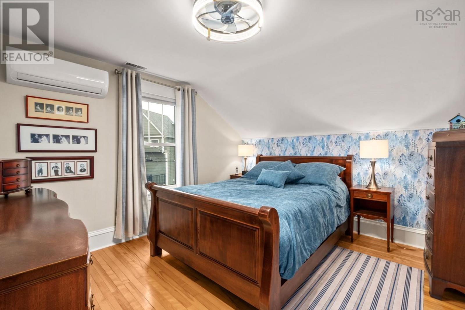 8 Eaton Avenue - 20