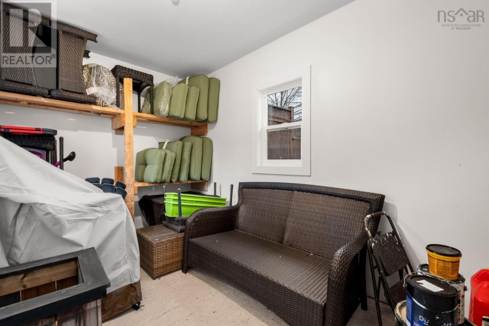 8 Eaton Avenue - 31