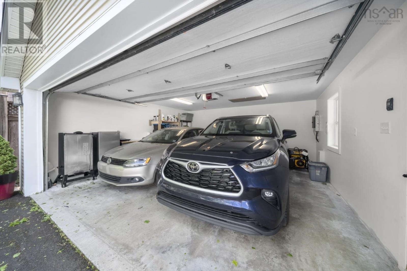 8 Eaton Avenue - 34