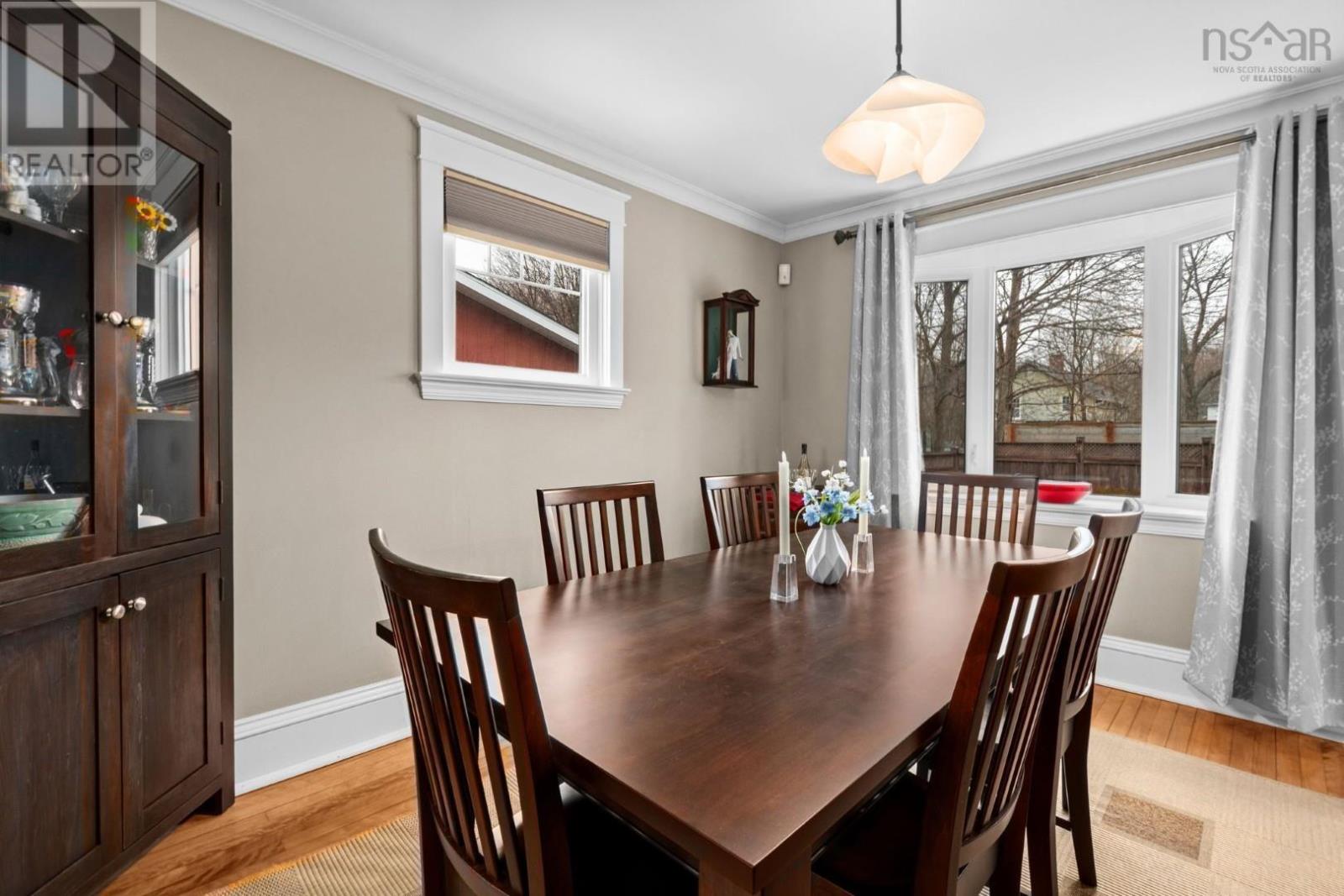 8 Eaton Avenue - 9