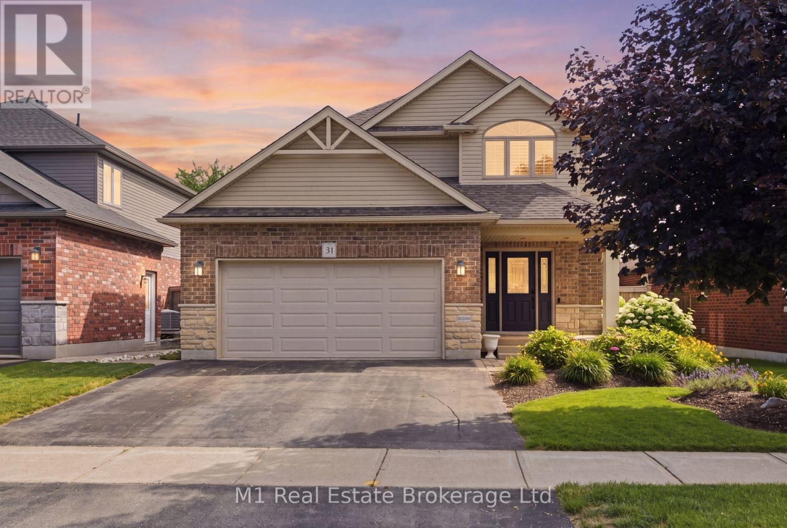 31 HEALEY STREET - 1