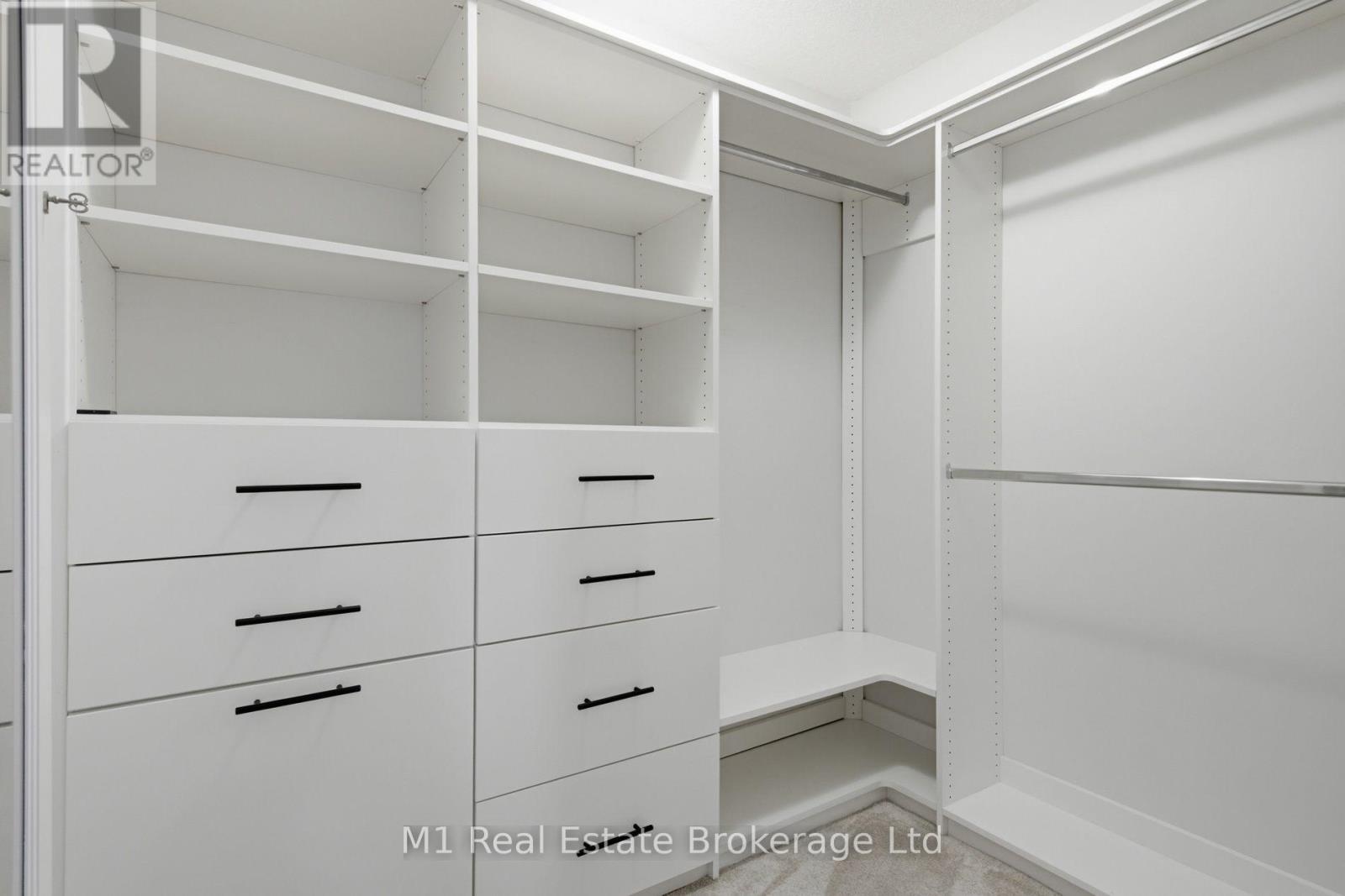 31 HEALEY STREET - 26
