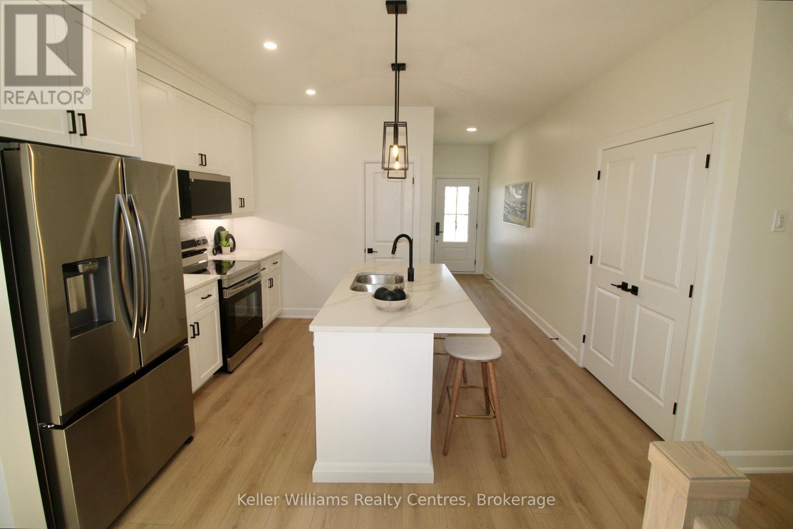 120 TREMBLE DRIVE - 3