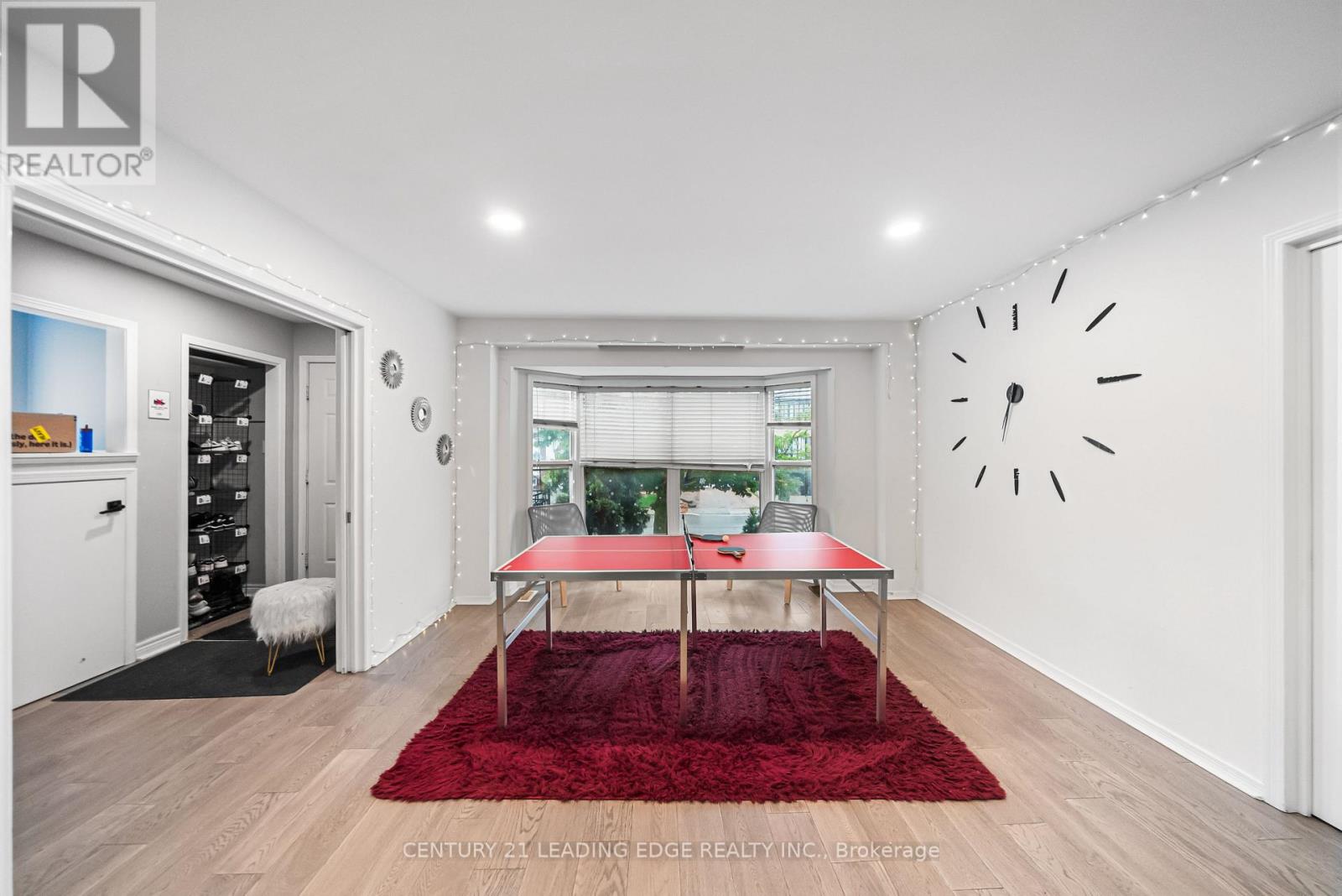 527 GLENGARRY AVENUE - 19