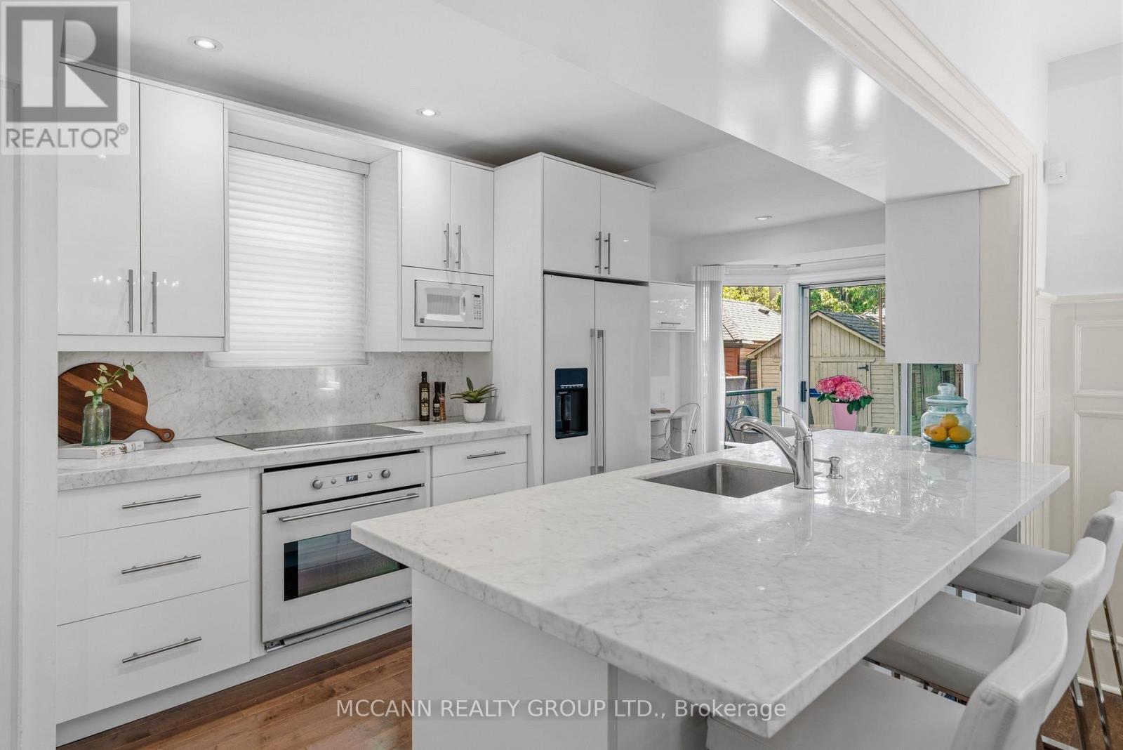 111 CHUDLEIGH AVENUE - 10